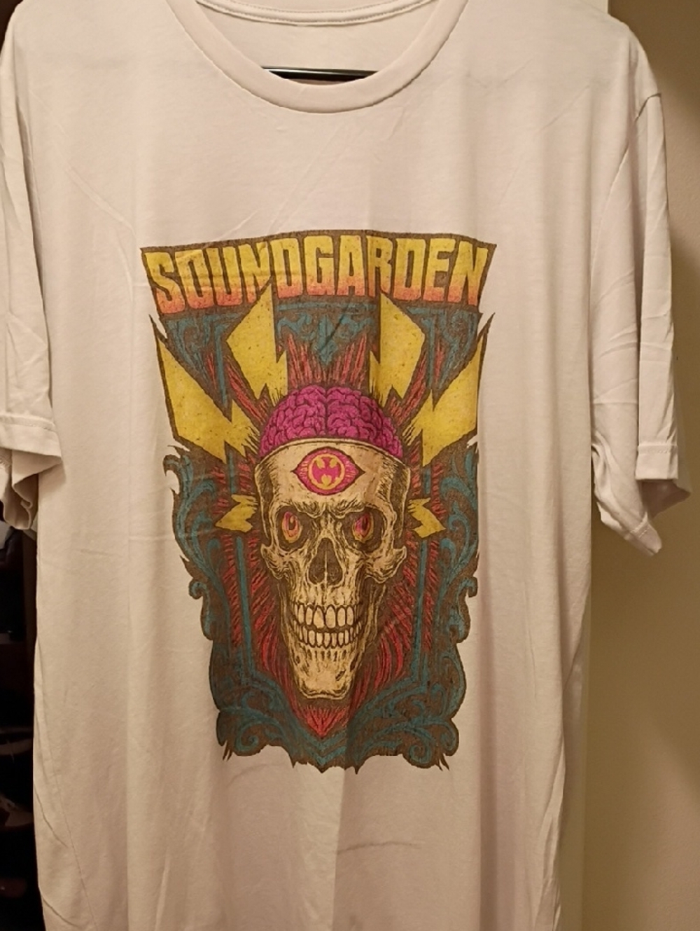 Soundgarden Skull T Shirt  Mulicolor Skull Print Only Front No Back Hit